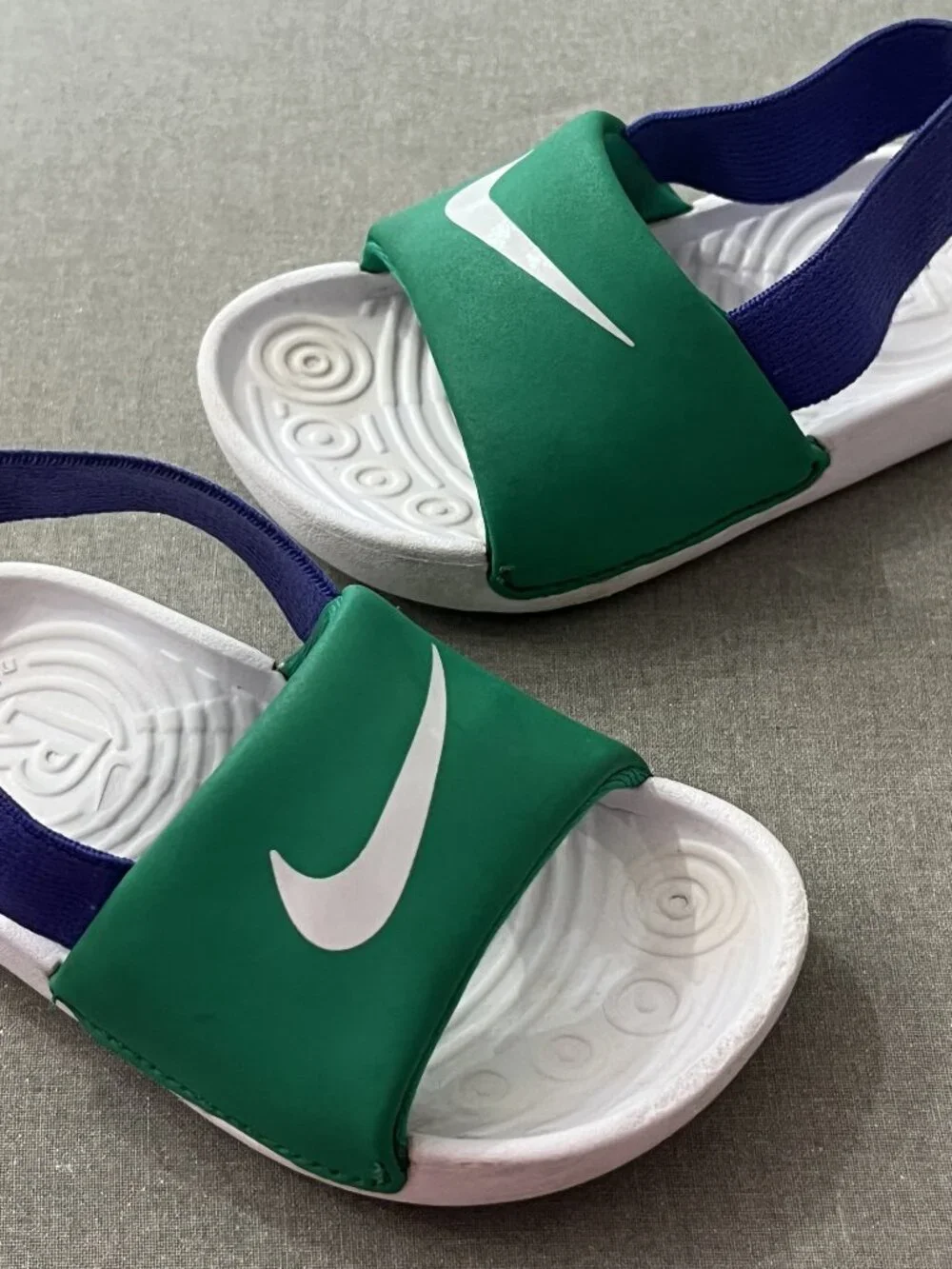 NIKE Kawa Slides Toddler 5C Boy Green Purple Strap Sandal Slides BV1094-300
